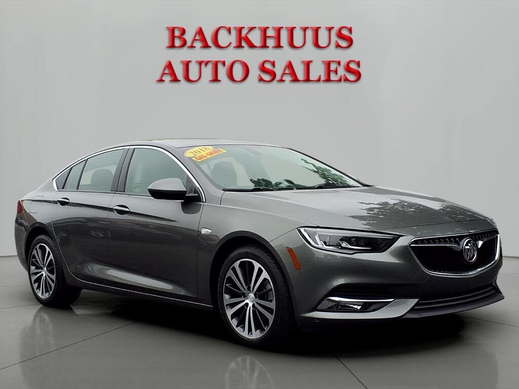 2018 BUICK Regal