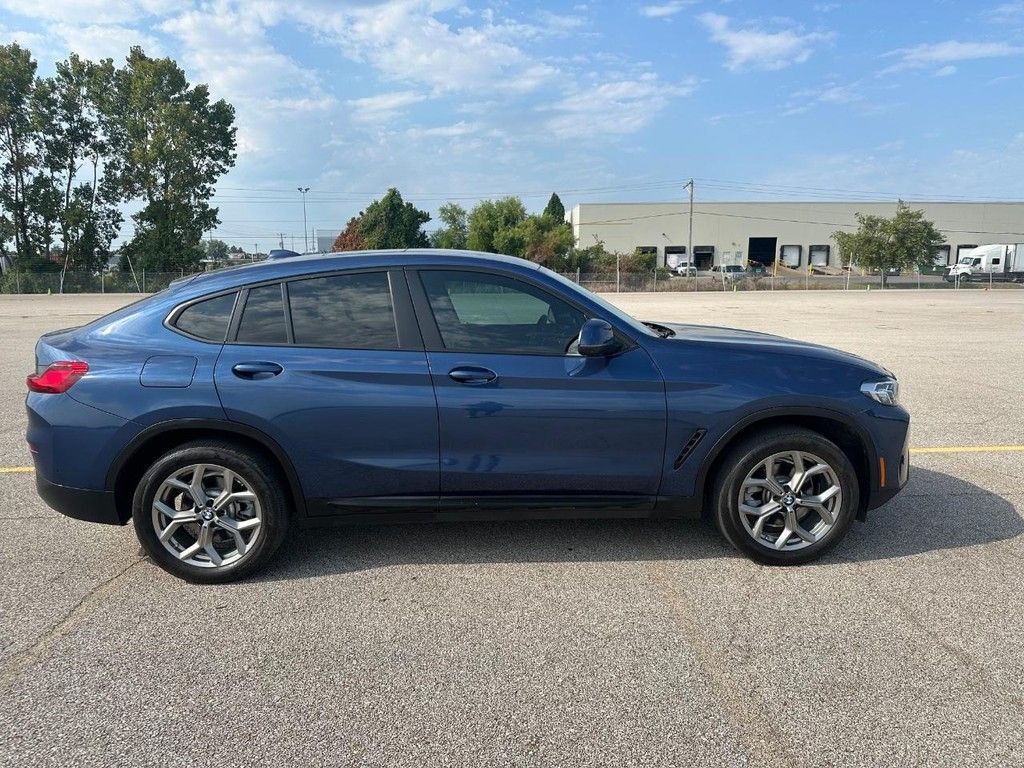 2024 BMW X4
