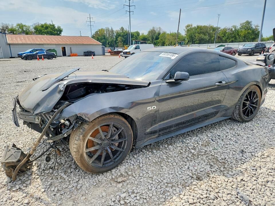2017 FORD Mustang