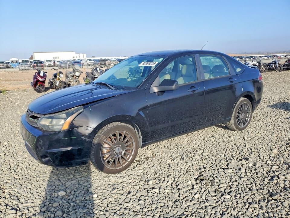 2011 FORD Focus