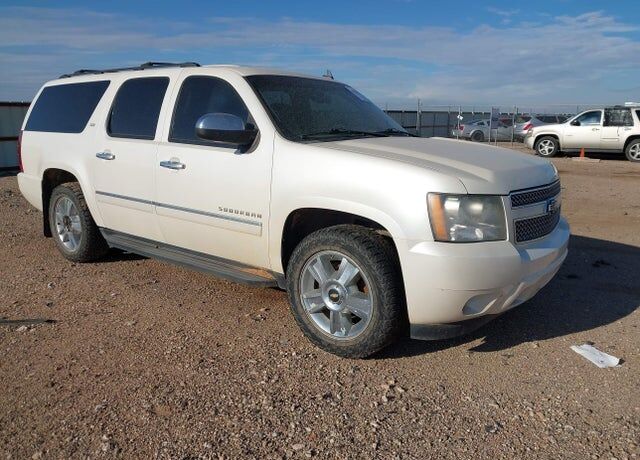 2010 CHEVROLET Suburban