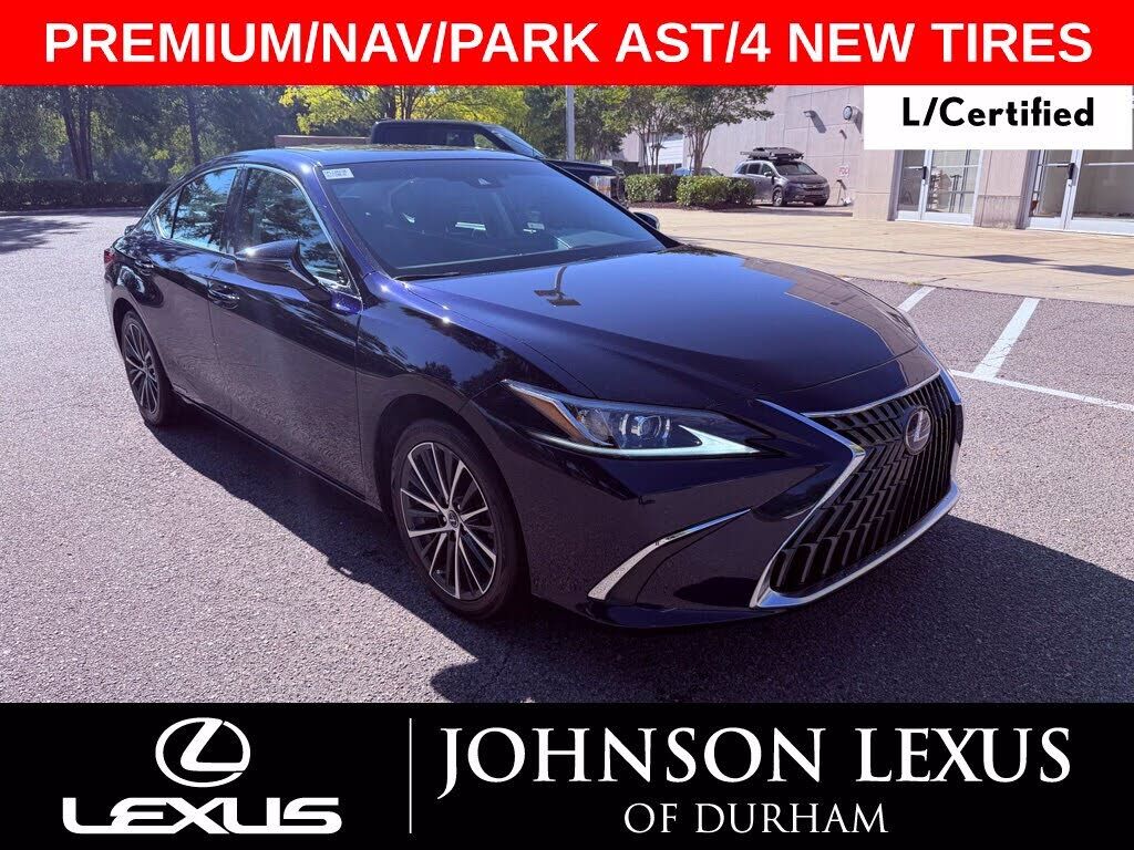 2022 LEXUS ES