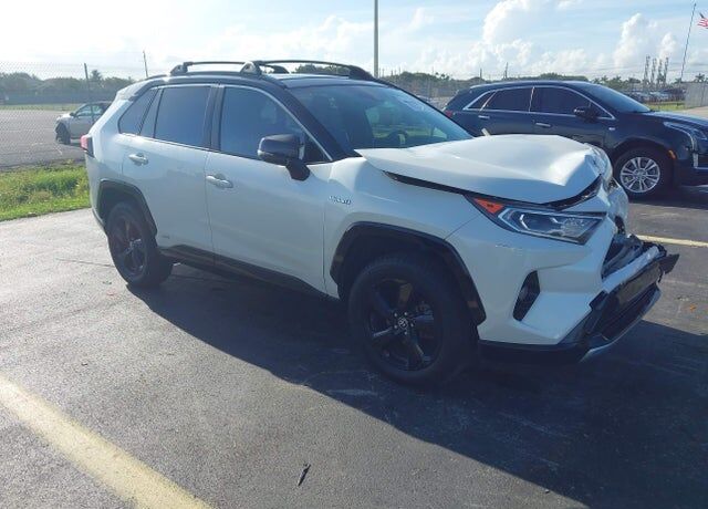 2020 TOYOTA RAV4