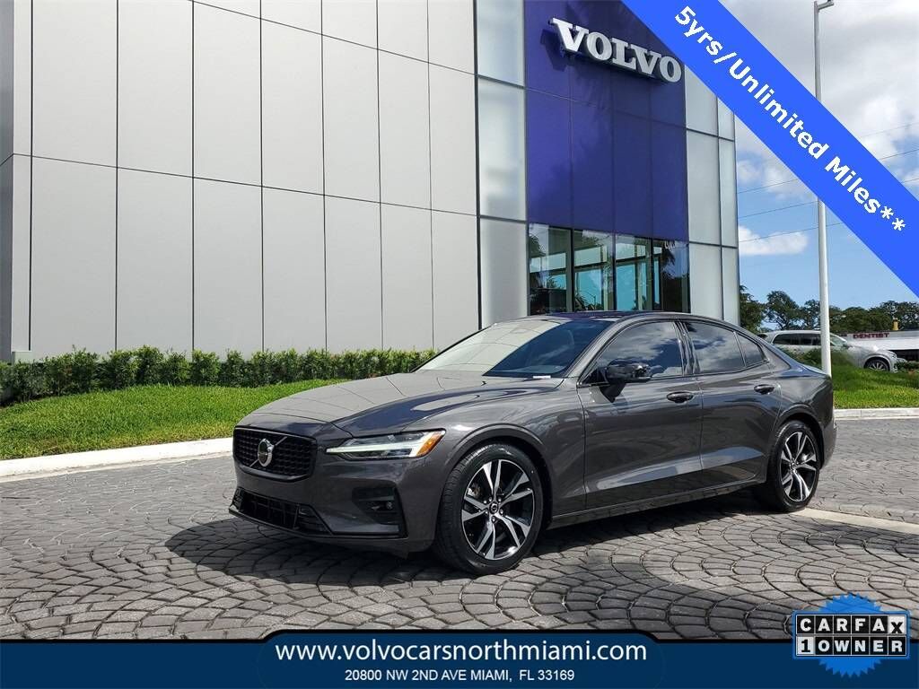 2023 VOLVO S60