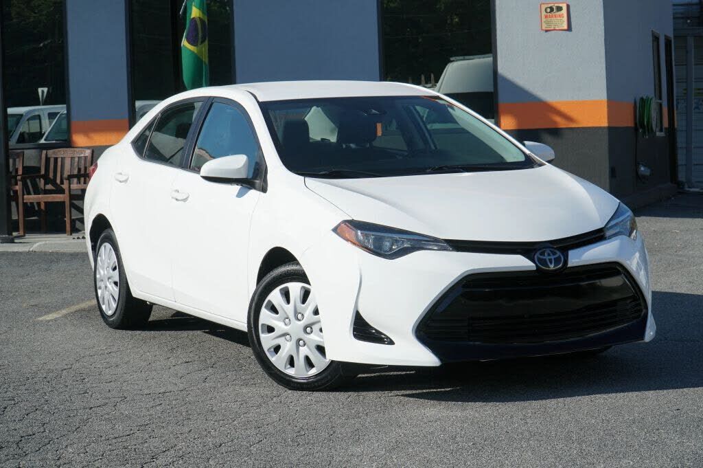 2019 TOYOTA Corolla