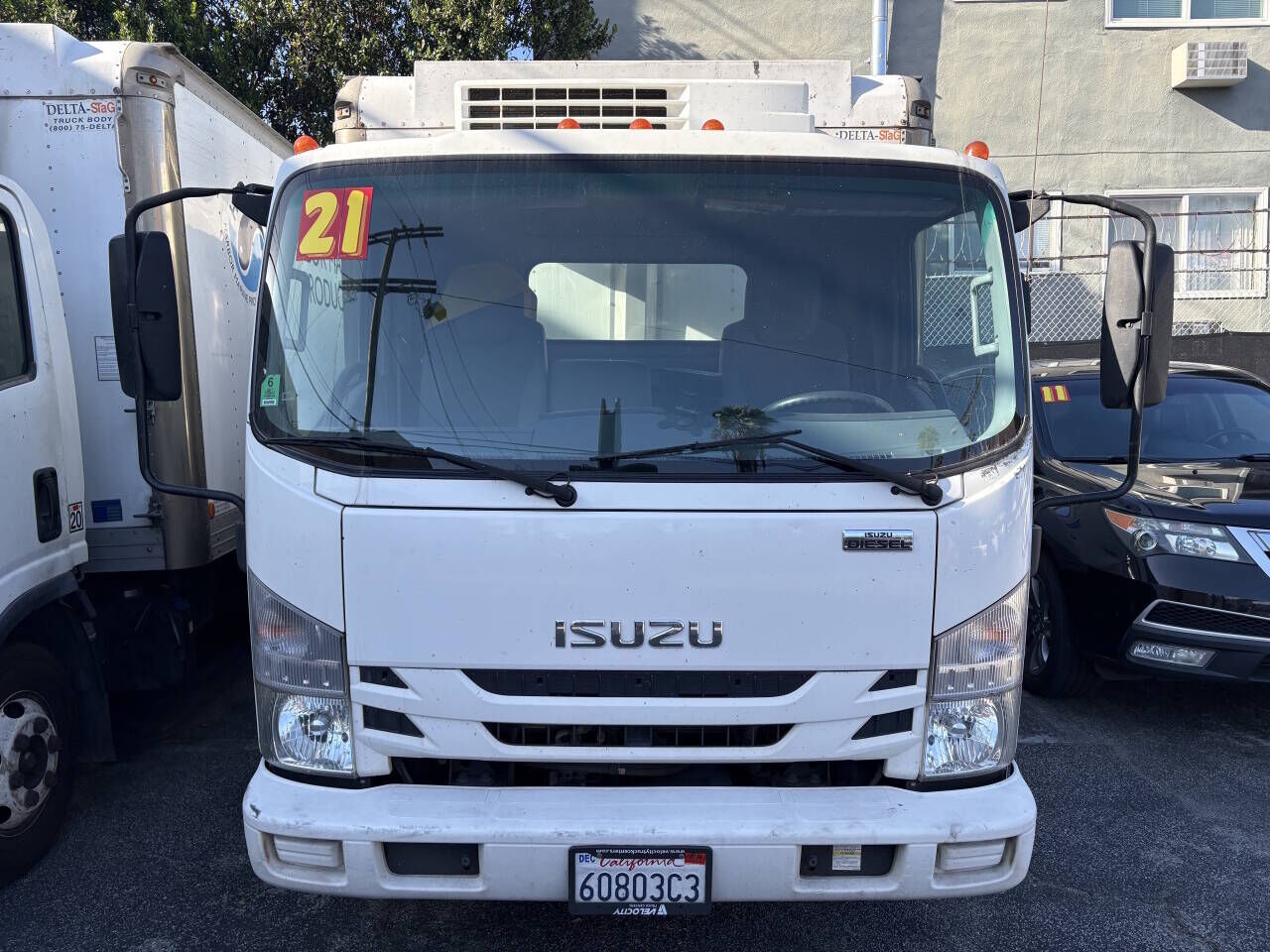 2021 ISUZU NPR-HD