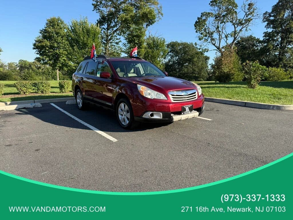 2011 SUBARU Outback
