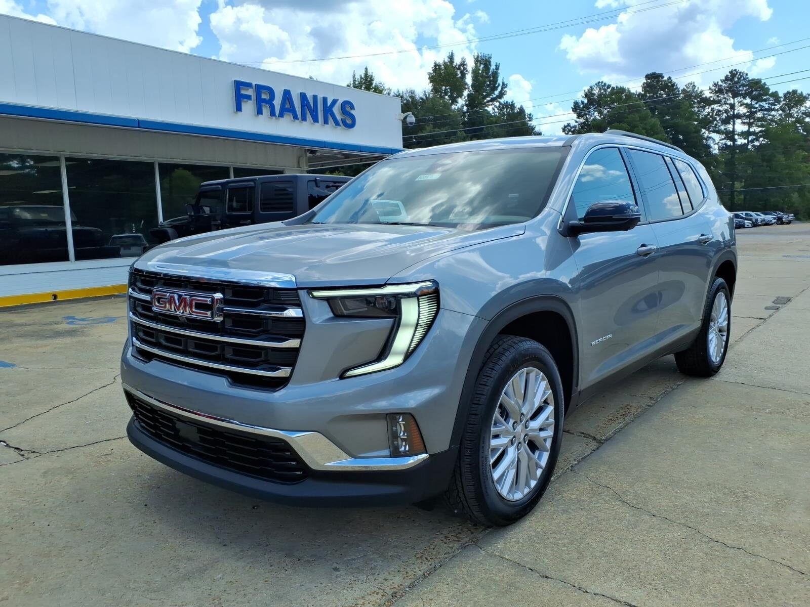 2027 GMC Acadia