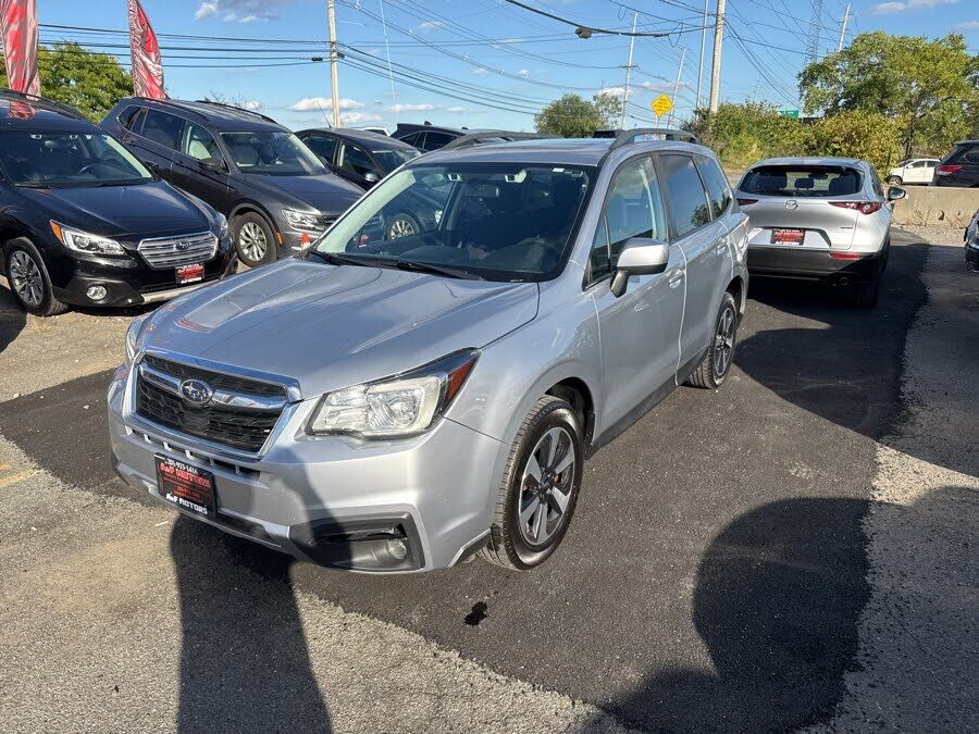 2018 SUBARU Forester