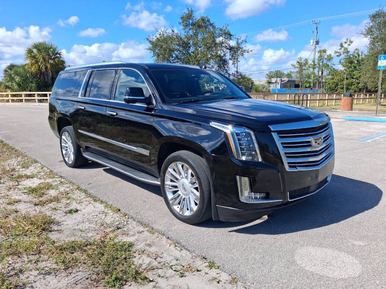 2015 CADILLAC Escalade