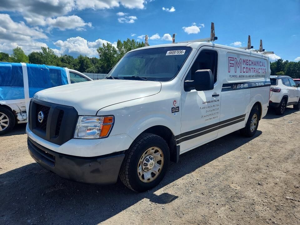 2015 NISSAN NV