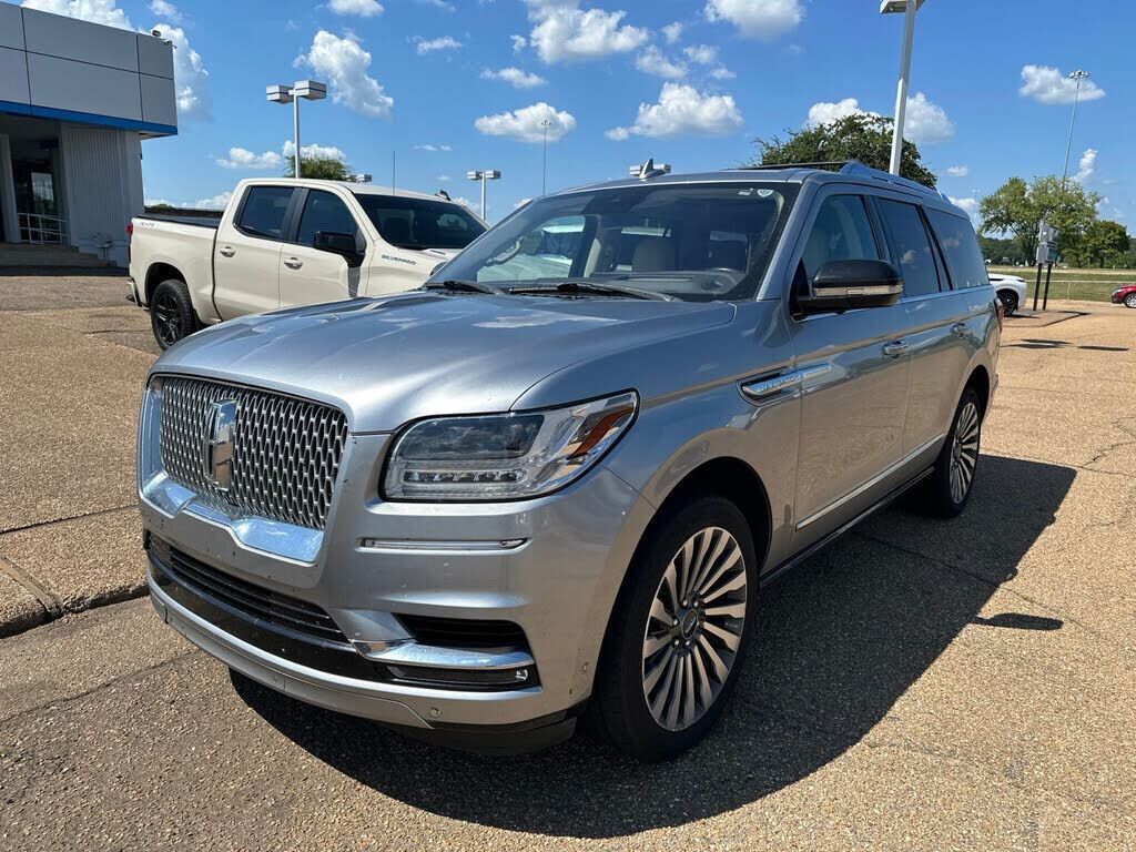 2020 LINCOLN Navigator