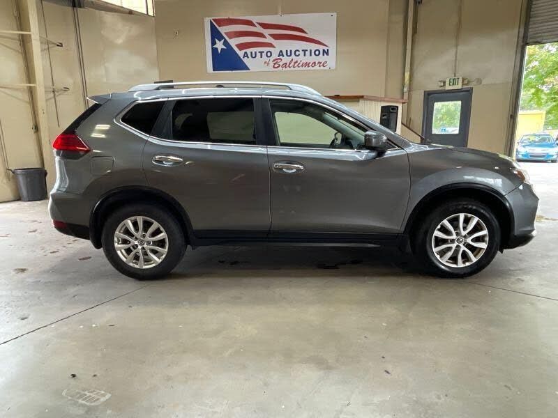 2017 NISSAN Rogue