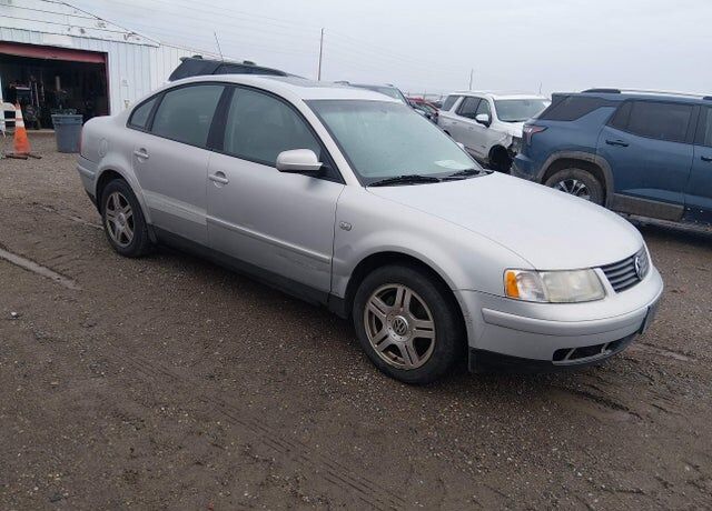 2001 VOLKSWAGEN Passat
