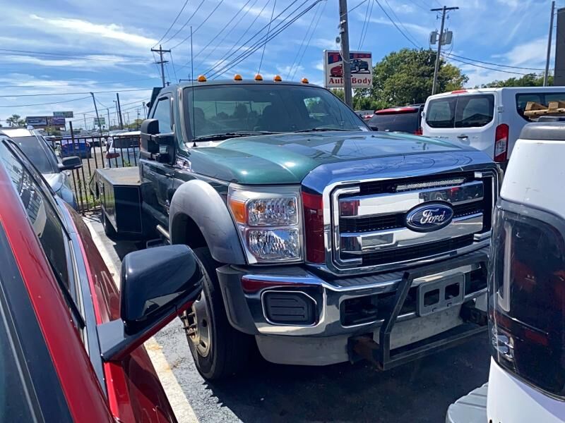2011 FORD F-550