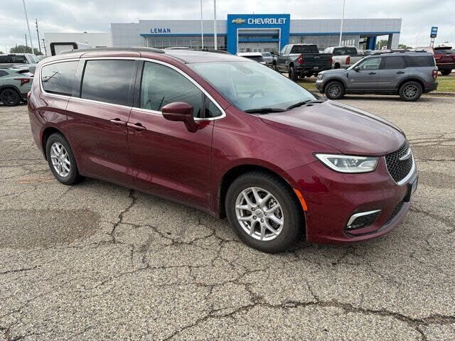 2022 CHRYSLER Pacifica