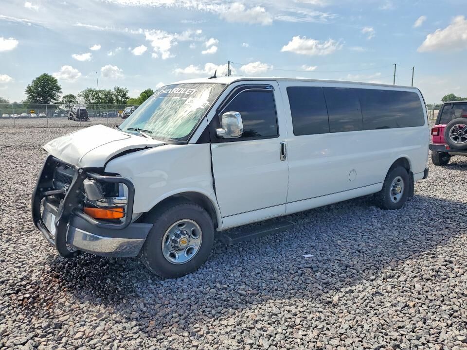 2013 CHEVROLET Express