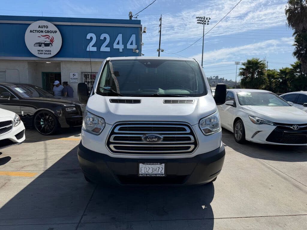 2018 FORD Transit