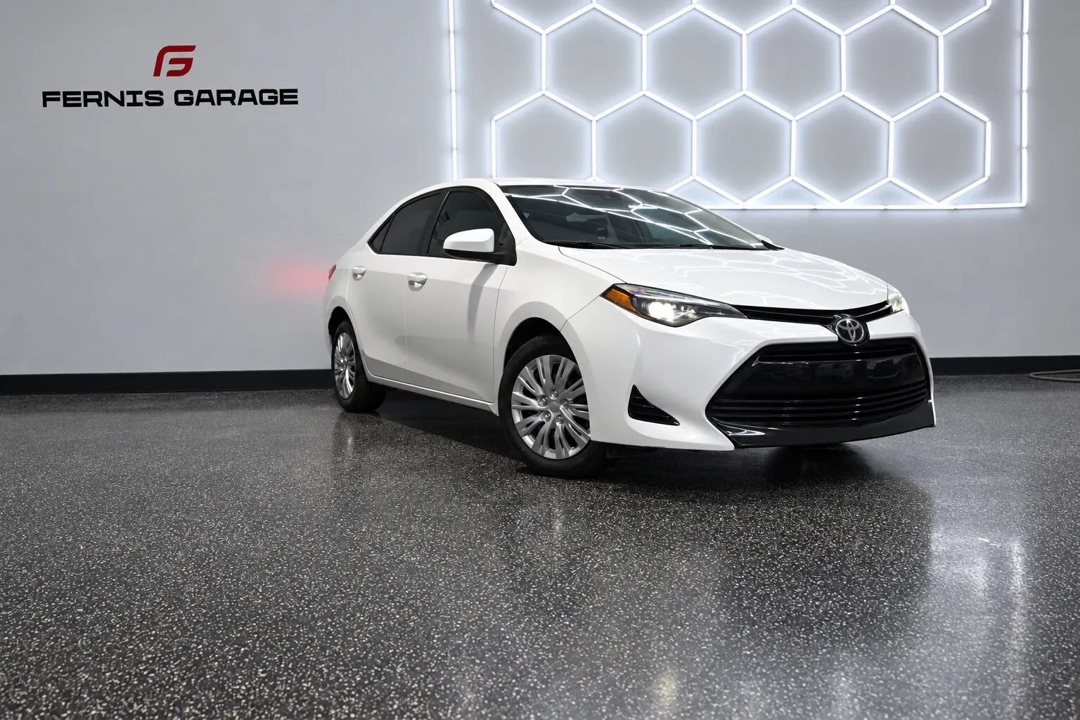 2018 TOYOTA Corolla