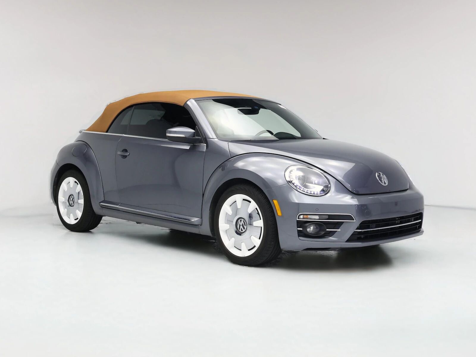 2019 VOLKSWAGEN Beetle