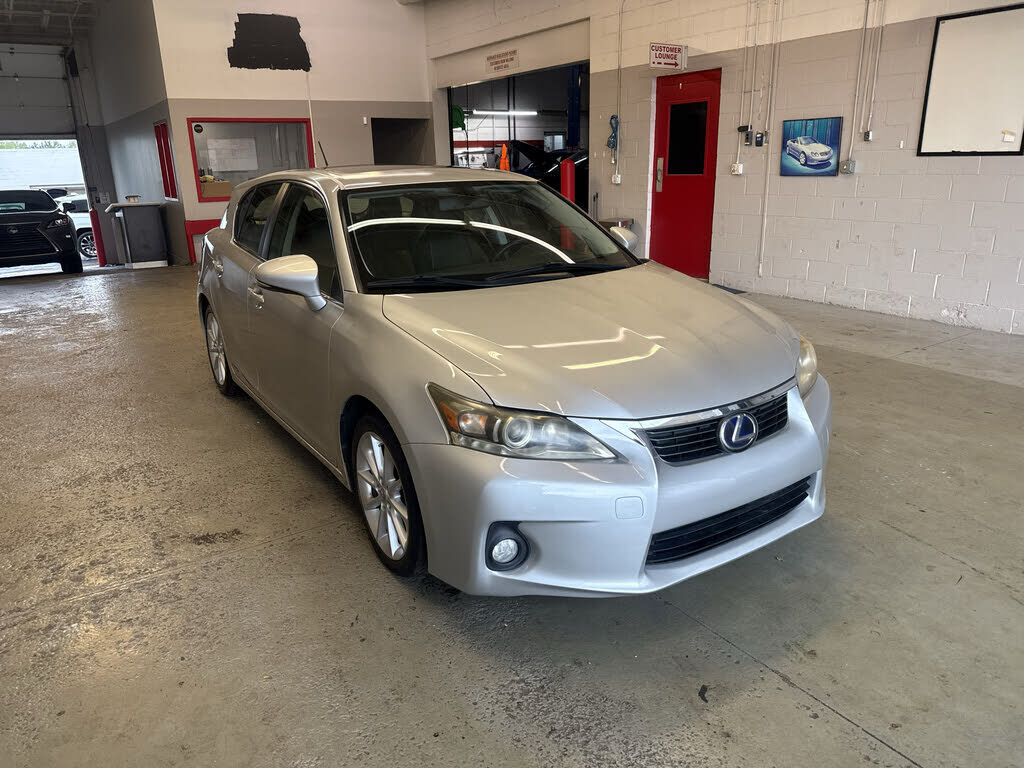 2011 LEXUS CT