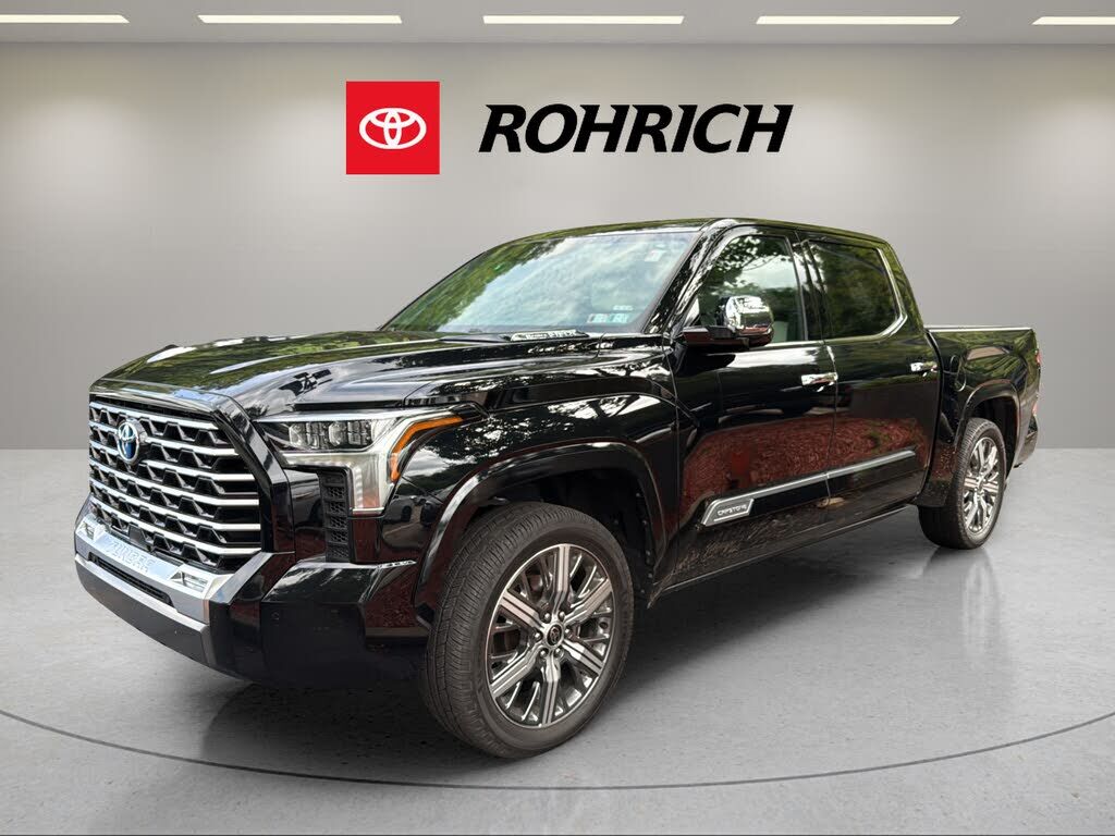 2023 TOYOTA Tundra
