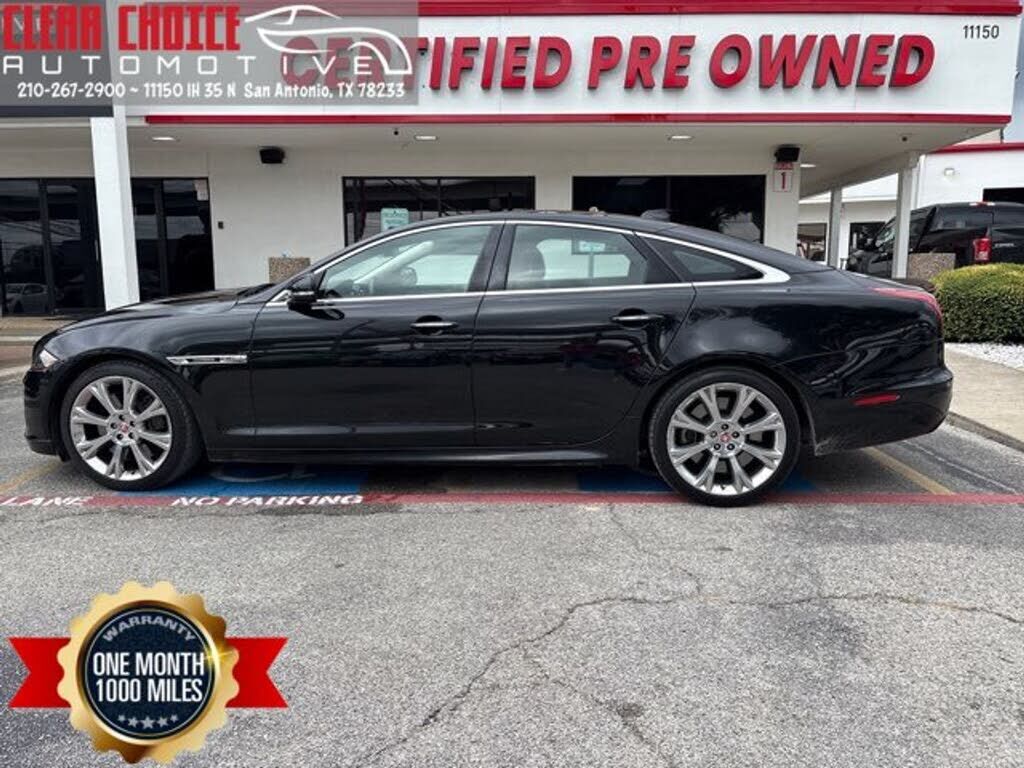 2019 JAGUAR XJ
