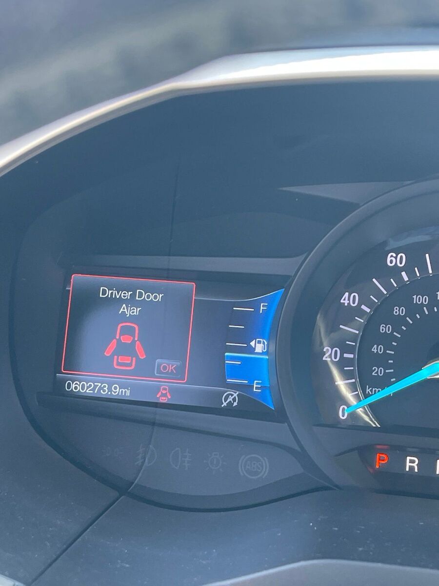 2020 FORD Edge