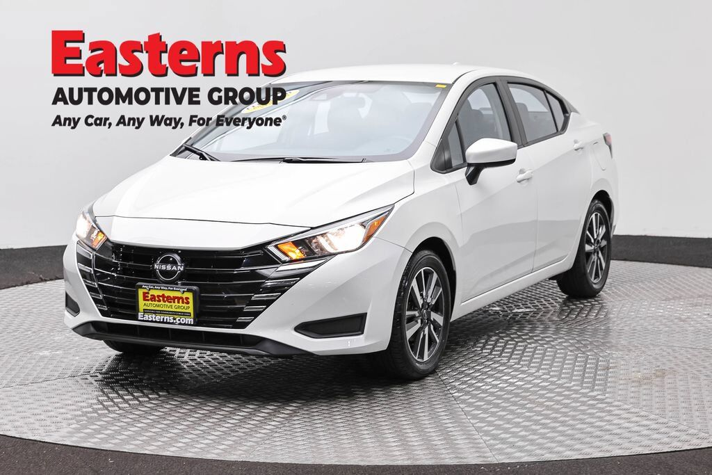 2024 NISSAN Versa