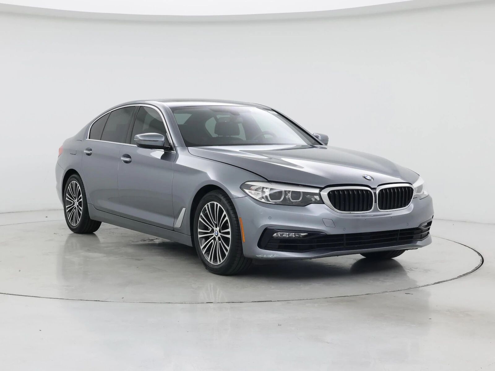 2018 BMW 530i