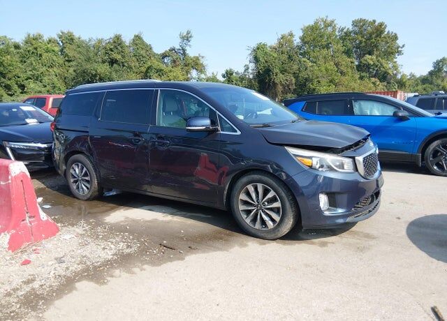 2015 KIA Sedona