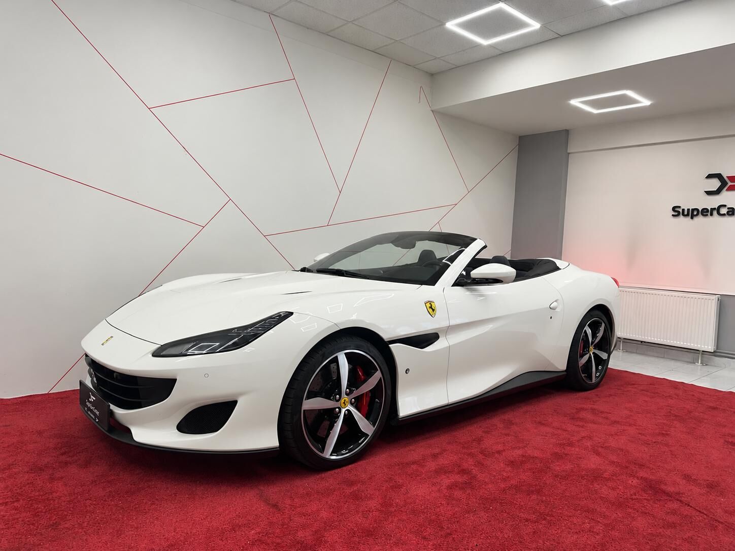 2019 FERRARI Portofino