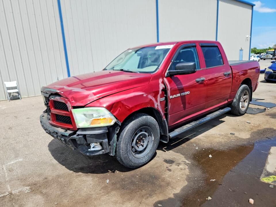 2012 DODGE Ram