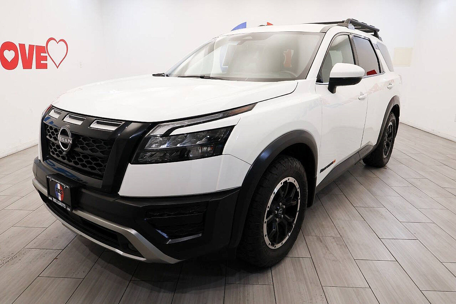 2023 NISSAN Pathfinder