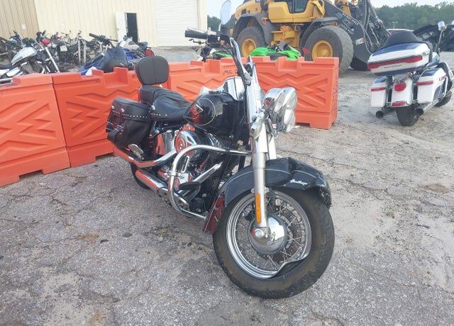 2009 HARLEY DAVIDSON Heritage Softail Classic
