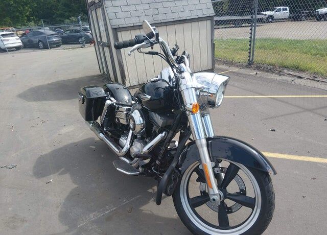 2012 HARLEY DAVIDSON Switchback