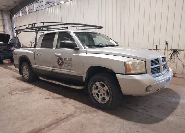 2006 DODGE Dakota