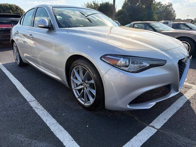 2021 ALFA ROMEO Giulia