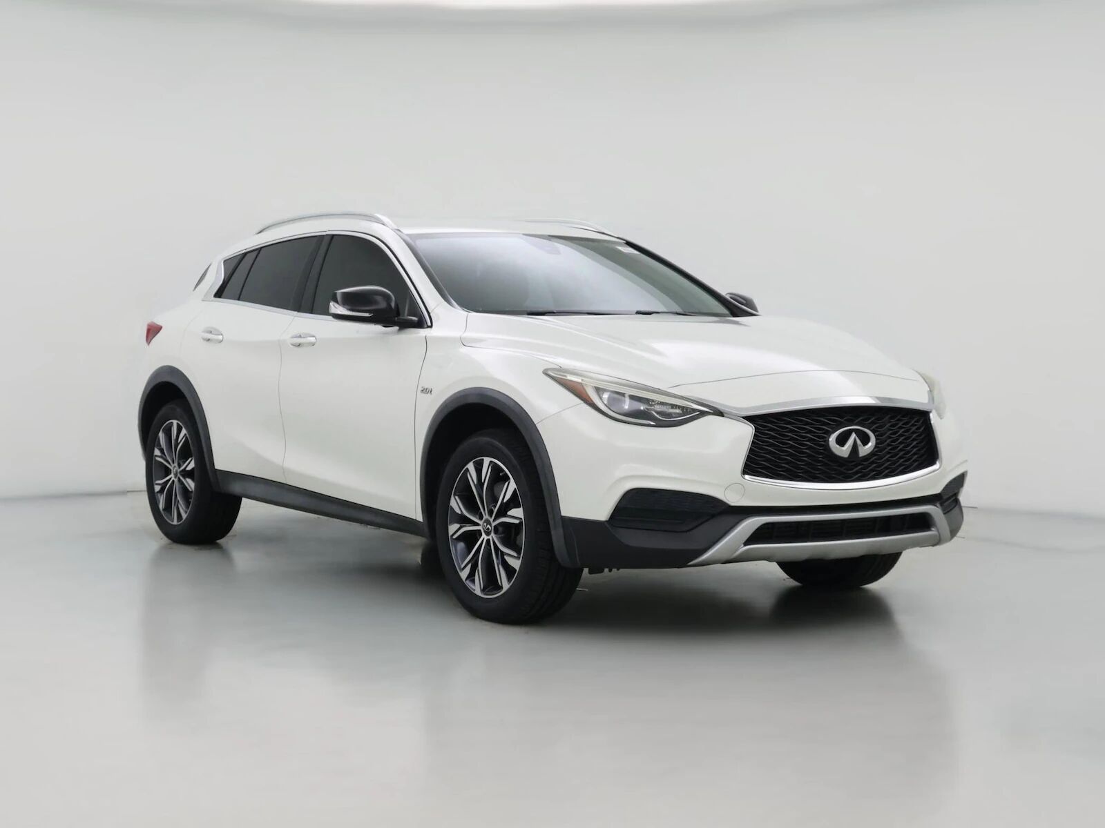 2017 INFINITI QX30