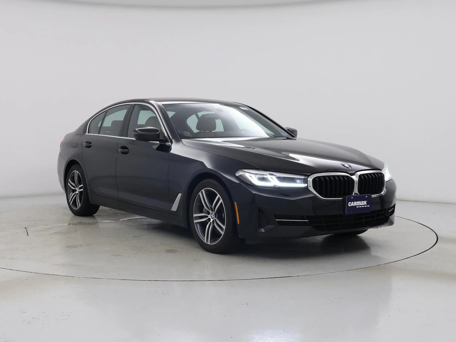 2023 BMW 530i