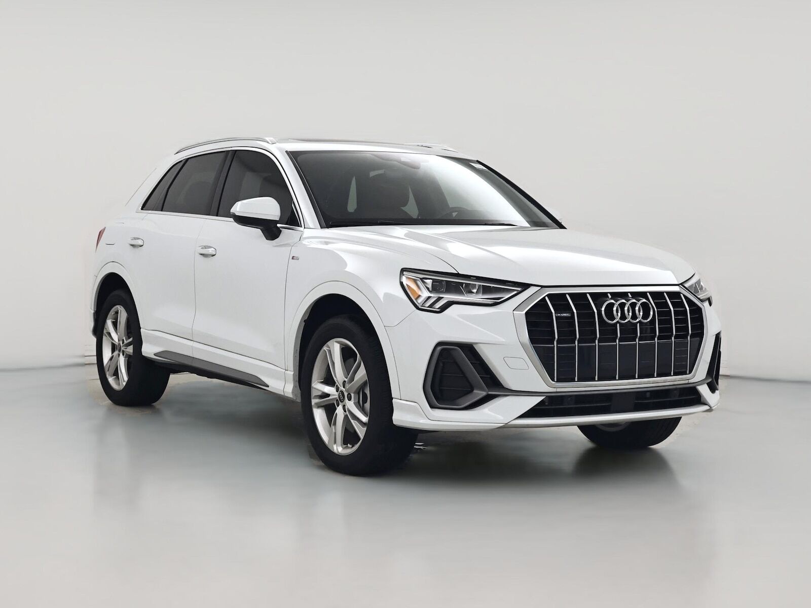 2023 AUDI Q3