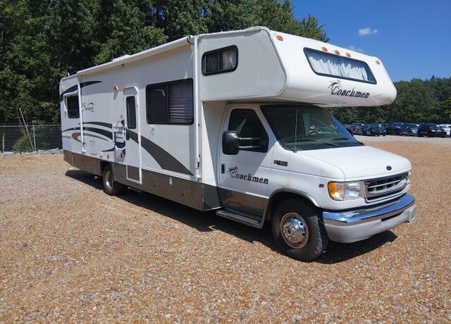 2002 FORD E-450
