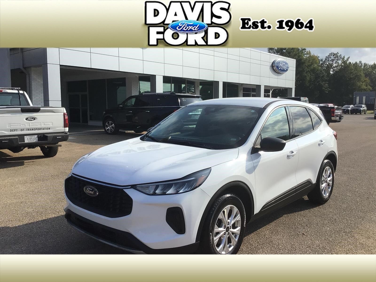 2025 FORD Escape