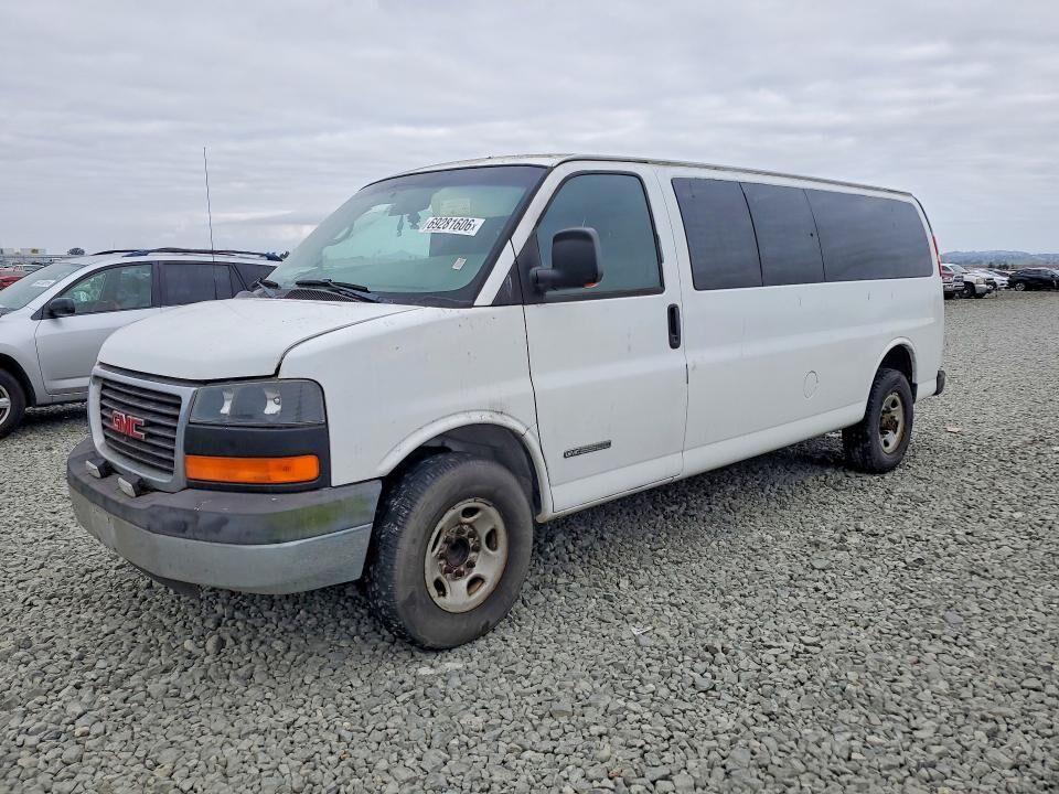 2004 GMC Savana