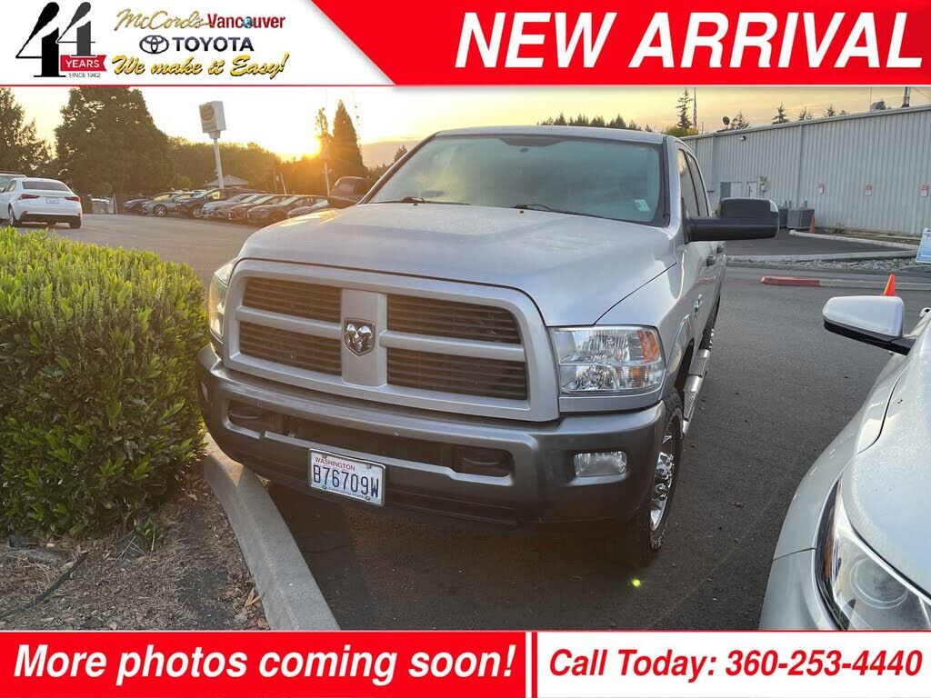 2012 DODGE Ram