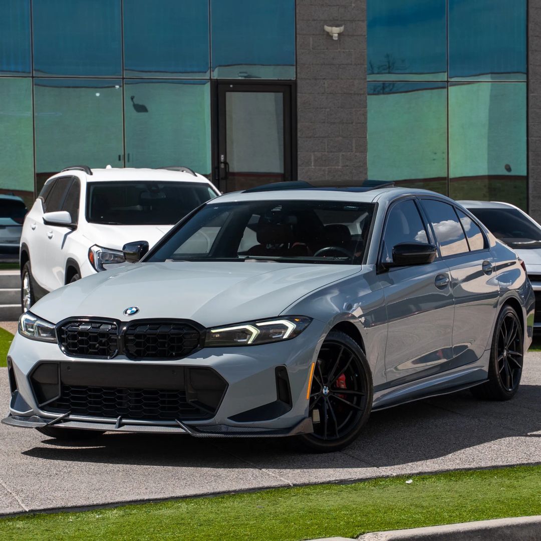 2023 BMW 330i
