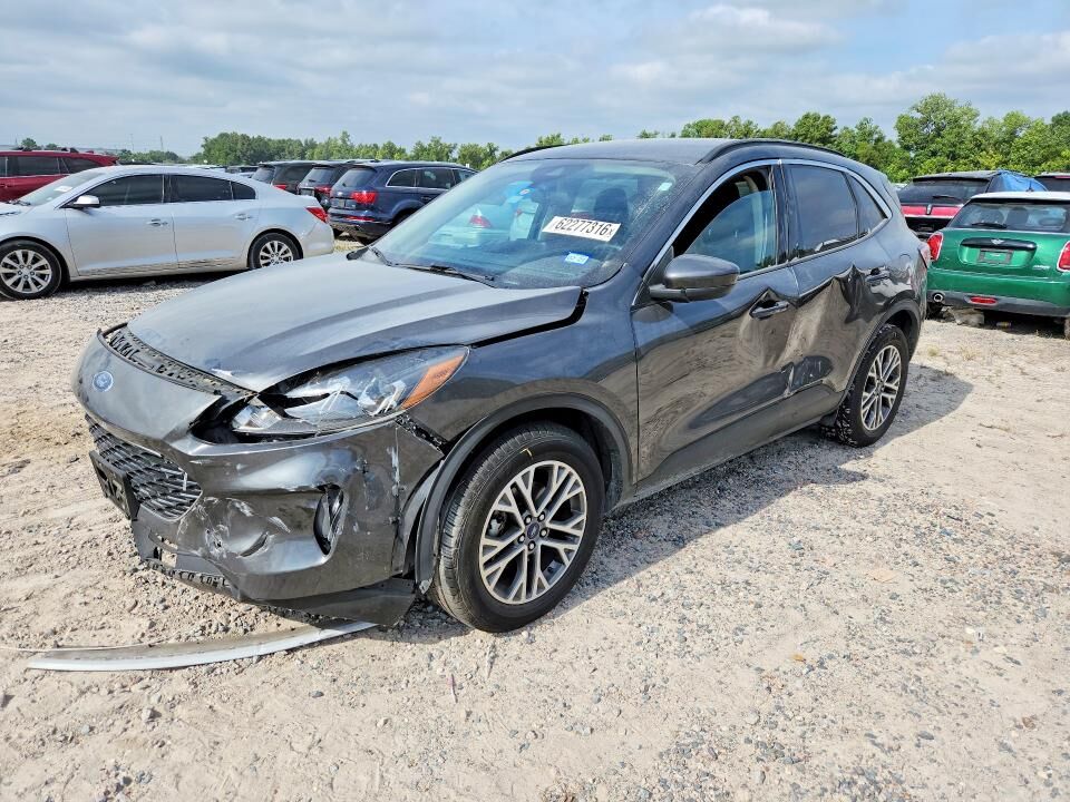 2020 FORD Escape