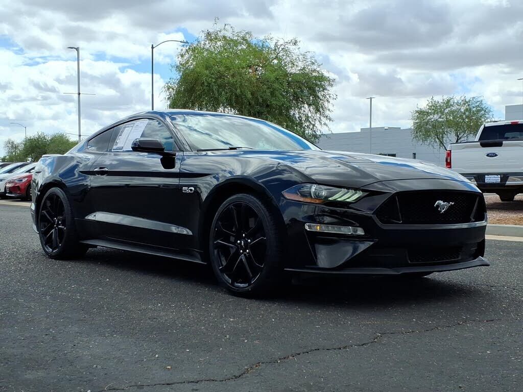 2022 FORD Mustang