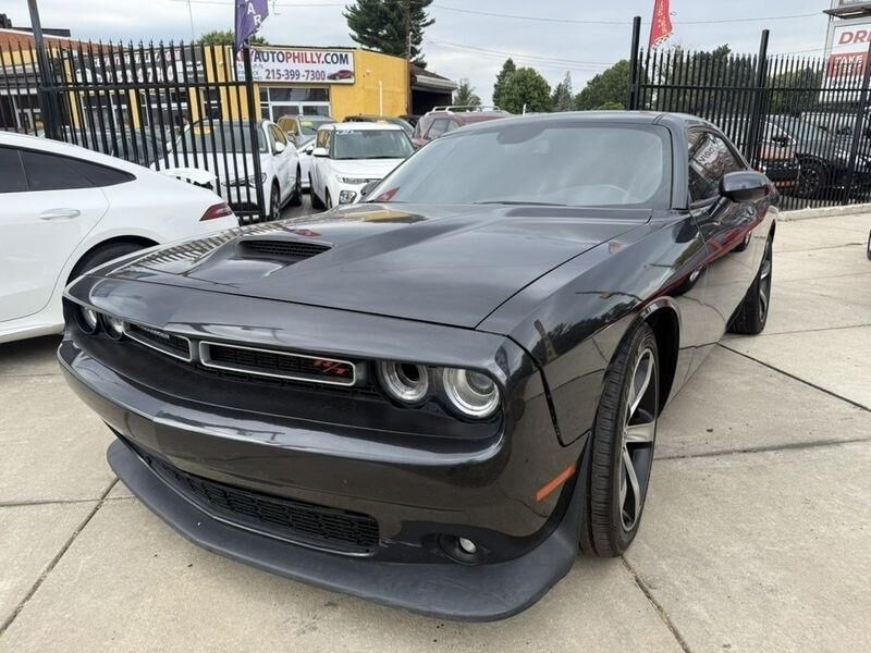 2016 DODGE Challenger
