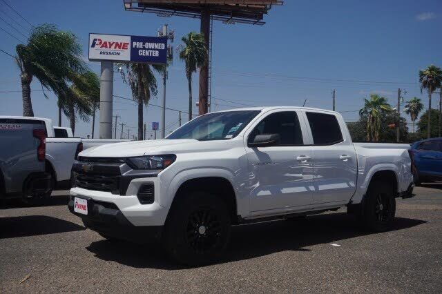 2025 CHEVROLET Colorado